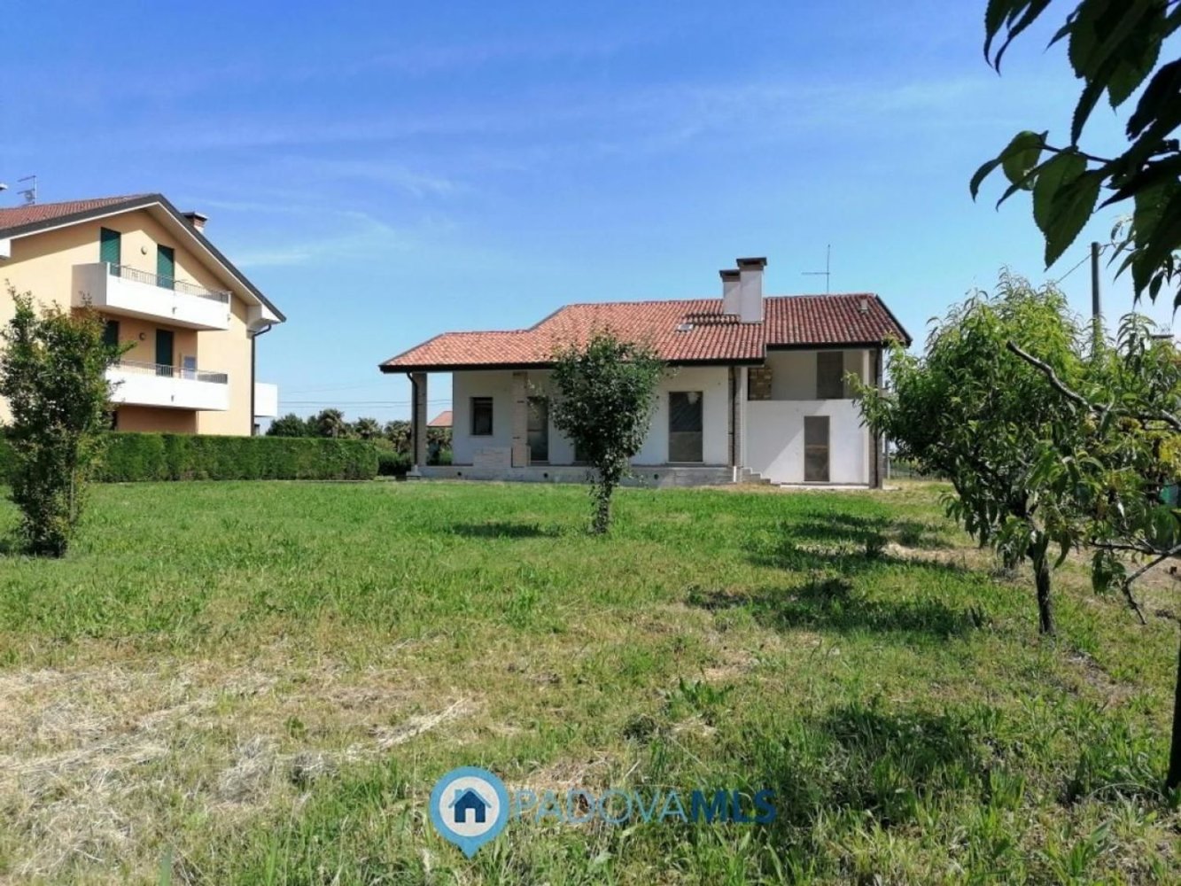 5 bedrooms House in Codevigo, Italy No. 387816