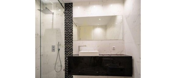 3 bedrooms Villa in Vila Nova de Gaia, Portugal No. 18068 5