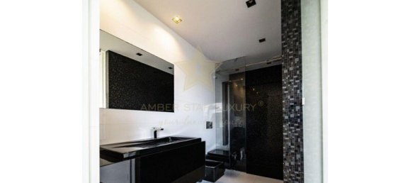 3 bedrooms Villa in Vila Nova de Gaia, Portugal No. 18068 31