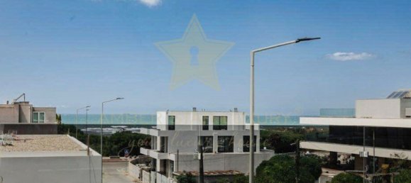 3 bedrooms Villa in Vila Nova de Gaia, Portugal No. 18068 20