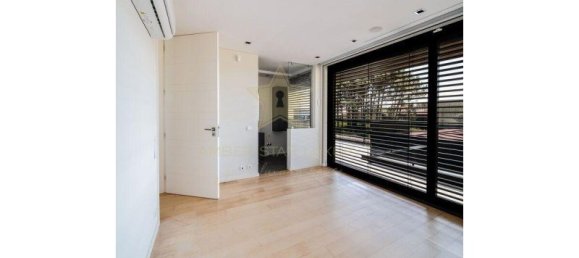 3 bedrooms Villa in Vila Nova de Gaia, Portugal No. 18068 22