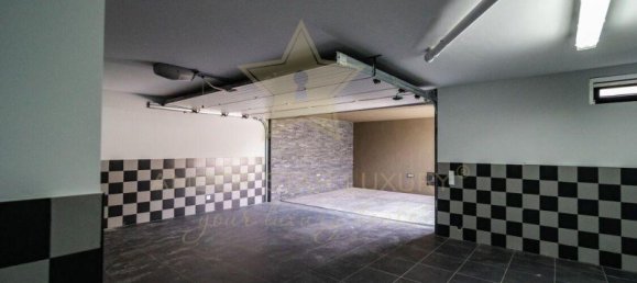 3 bedrooms Villa in Vila Nova de Gaia, Portugal No. 18068 9