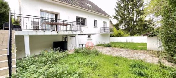 5 bedrooms House in Le Raincy, France No. 313548 17