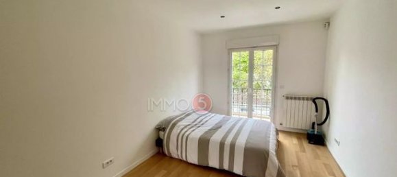 5 bedrooms House in Le Raincy, France No. 313548 9
