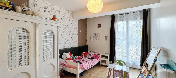 Casa de 5 dormitorios en Nouan-le-Fuzelier, France No. 221415 11