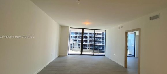 1 bedroom Commercial property for sale in Miami, Miami-Dade, Florida, USA № 614484 17