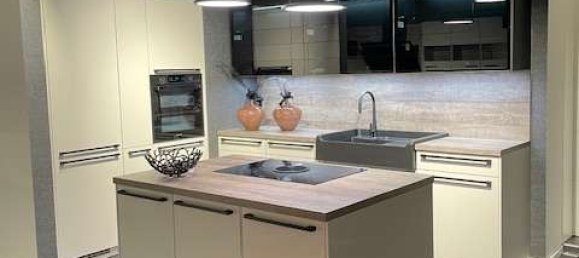 Коммерческая недвижимость 5100м² в Кульмбах, Германия № 312305 4