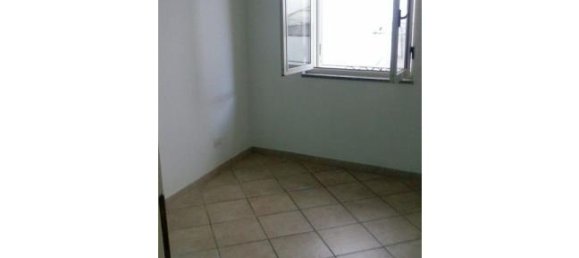 2 bedrooms House in Vibo Valentia, Italy No. 253520 3