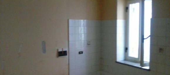 2 bedrooms House in Vibo Valentia, Italy No. 253520 5