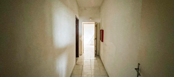 4 rooms House in Cleto, Italy No. 150872 8