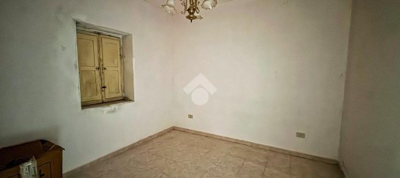 4 rooms House in Cleto, Italy No. 150872 13