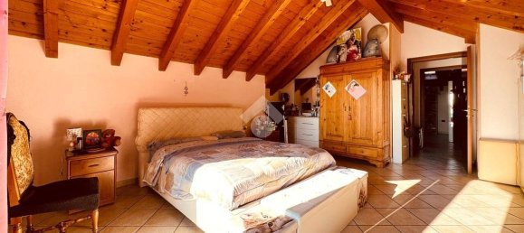 Квартира с 2 спальнями в Казатеново, Италия № 228392 11