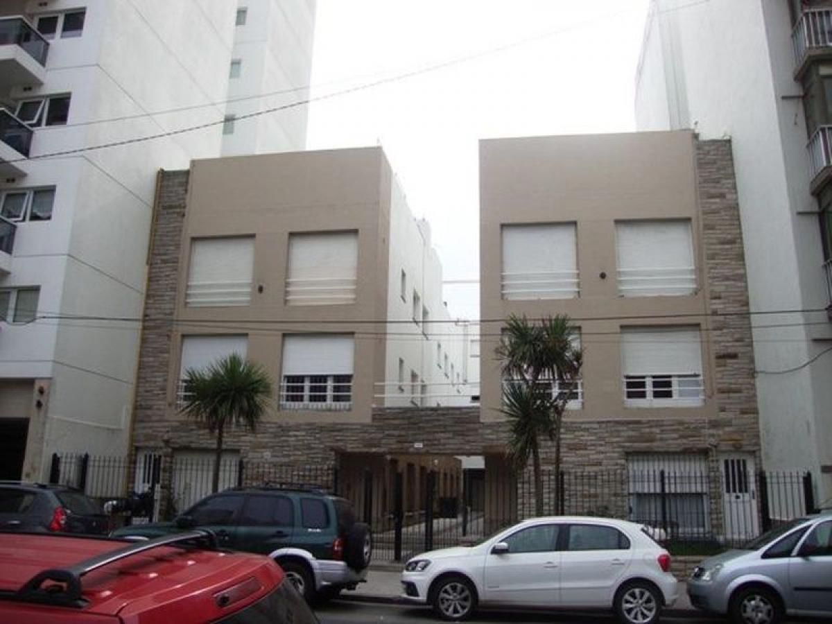 2 bedrooms Apartment in Mar del Plata, Argentina No. 83327