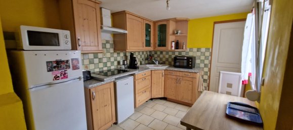 2 bedrooms House in Pont-Sainte-Maxence, France No. 66173 9