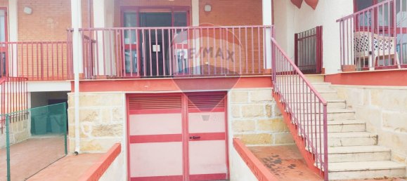 Вилла с 2 спальнями в Манфредония, Италия № 176814 9