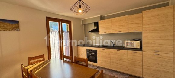 2 bedrooms Apartment in Castione della Presolana, Italy No. 108255 3