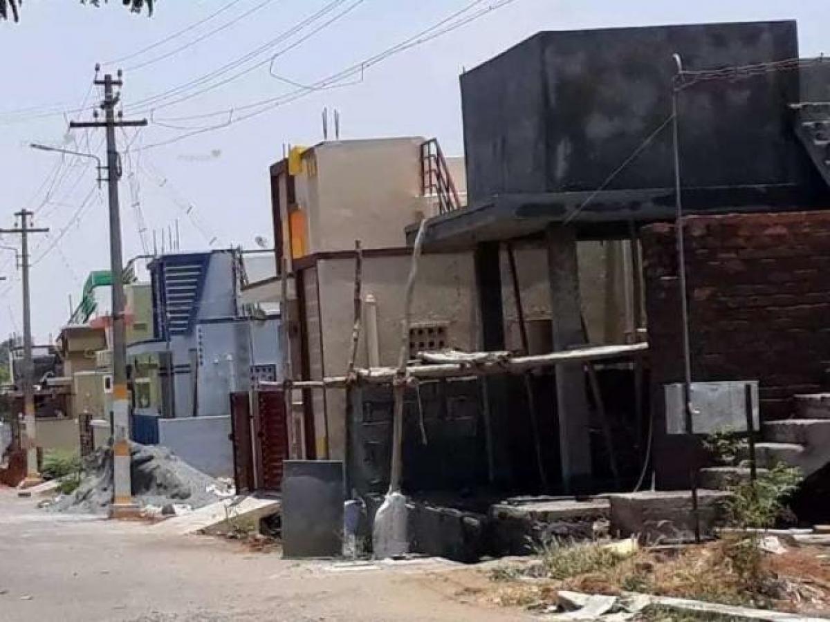 2 bedrooms House in Coimbatore, India No. 22057