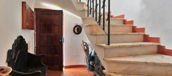 3 bedrooms House in Cascais, Portugal No. 133188 2