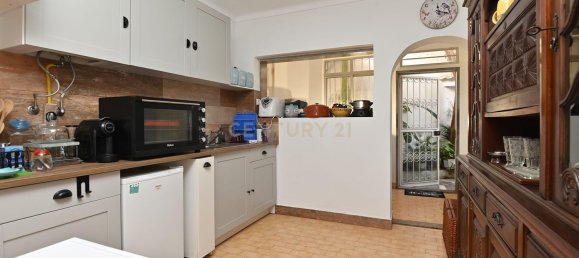 3 bedrooms House in Cascais, Portugal No. 133188 13