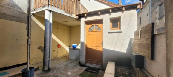 2 chambres Villa à Descartes, France No. 59188 17