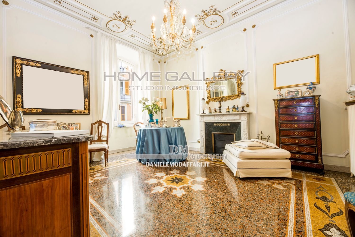 5 rooms Apartment in Genoa, Italy No. 184464