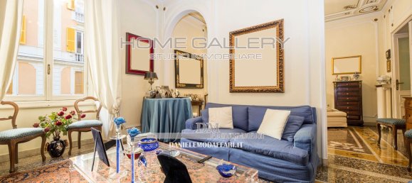 5 rooms Apartment in Genoa, Italy No. 184464 7