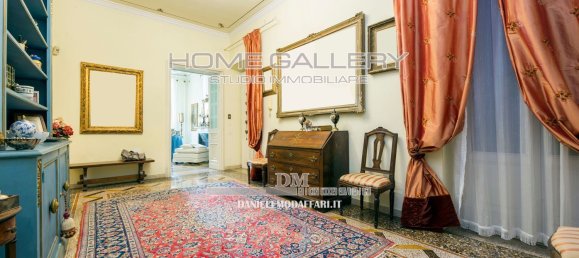 5 rooms Apartment in Genoa, Italy No. 184464 13