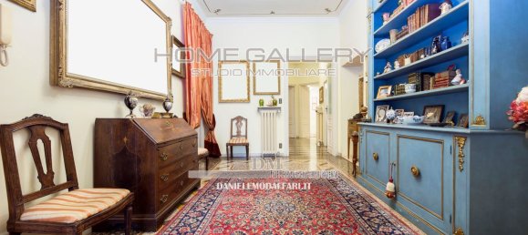 5 rooms Apartment in Genoa, Italy No. 184464 14