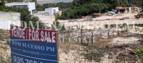 401m² Land in Obidos, Portugal No. 225565 3