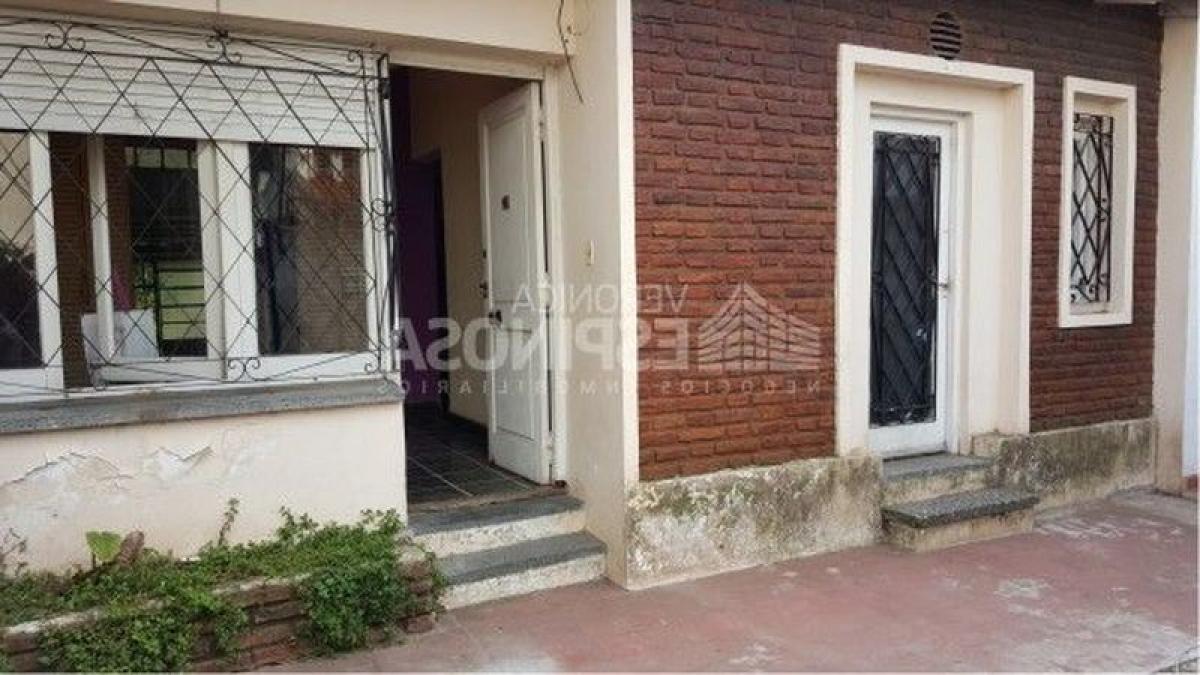 2 bedrooms House in Merlo, Argentina No. 81777
