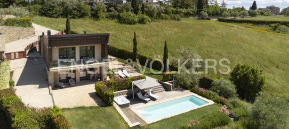 2 bedrooms Villa in Barberino Tavarnelle, Italy No. 131412 2