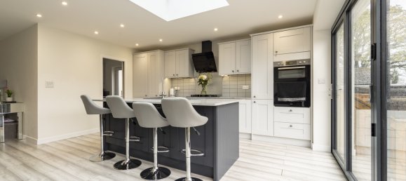 3 Schlafzimmer Bungalow in Poole, United Kingdom, Nr. 1030 2