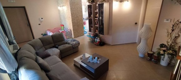 3 chambres Appartement à Ceccano, Italy No. 150486 3