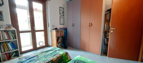 3 rooms Apartment in Settimo Torinese, Italy No. 151020 45