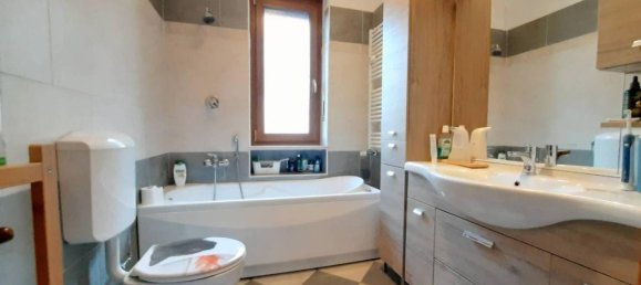 3 rooms Apartment in Settimo Torinese, Italy No. 151020 34