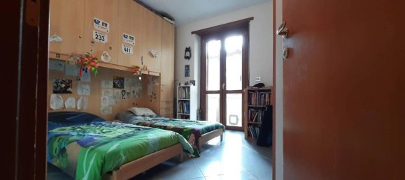 3 rooms Apartment in Settimo Torinese, Italy No. 151020 46