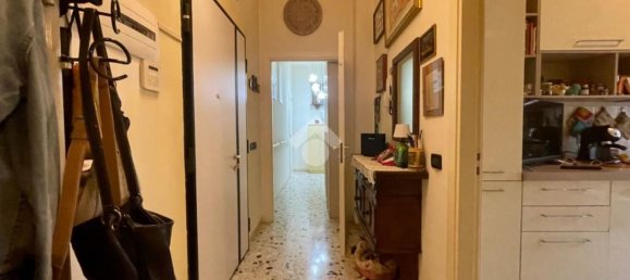 97m² Building in Rimini, Italy No. 372134 5