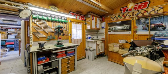 4 bedrooms House in Chateauroux, France No. 50258 15