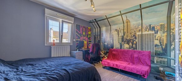 4 bedrooms House in Chateauroux, France No. 50258 11