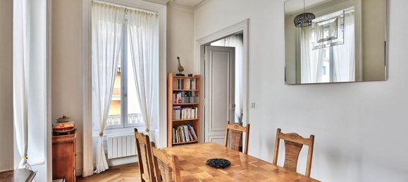 2 bedrooms Apartment in Lyon, France No. 343452 9