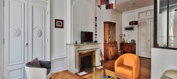 2 bedrooms Apartment in Lyon, France No. 343452 2
