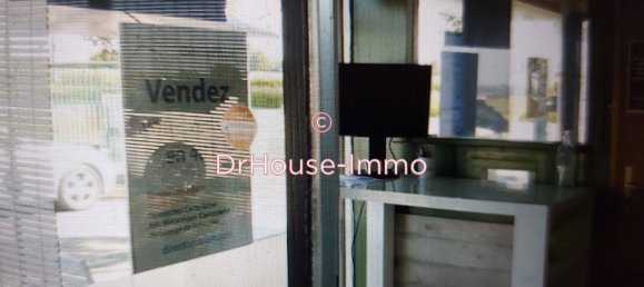 2 rooms Commercial property in Osny, France No. 177089 3