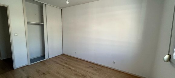 2 bedrooms Apartment in Reims, France No. 159180 12