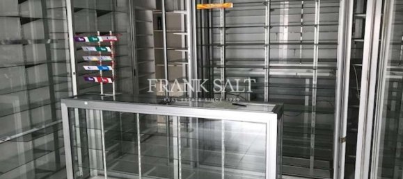  محل تجاري في Santa Venera, Malta رقم 13613 3