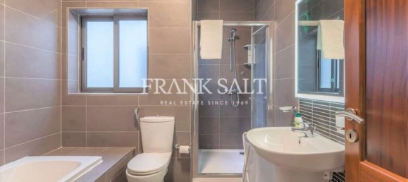 1 bedroom Apartment in Gzira, Malta No. 4701 9