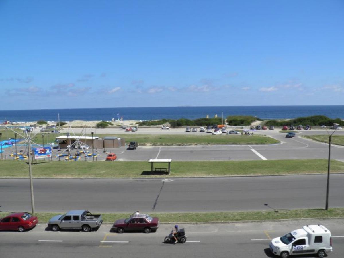 2 chambres Appartement à Maldonado, Uruguay No. 11802