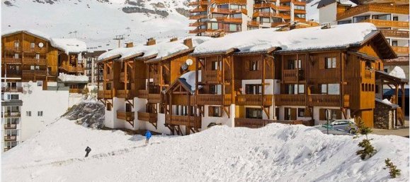 3 bedrooms Apartment in Les Belleville, France No. 1344 14