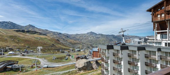 3 bedrooms Apartment in Les Belleville, France No. 1344 12