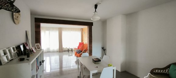 3 bedrooms House in Hargnies, France No. 160129 2