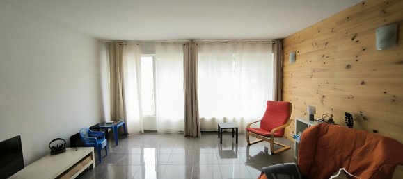 3 bedrooms House in Hargnies, France No. 160129 8